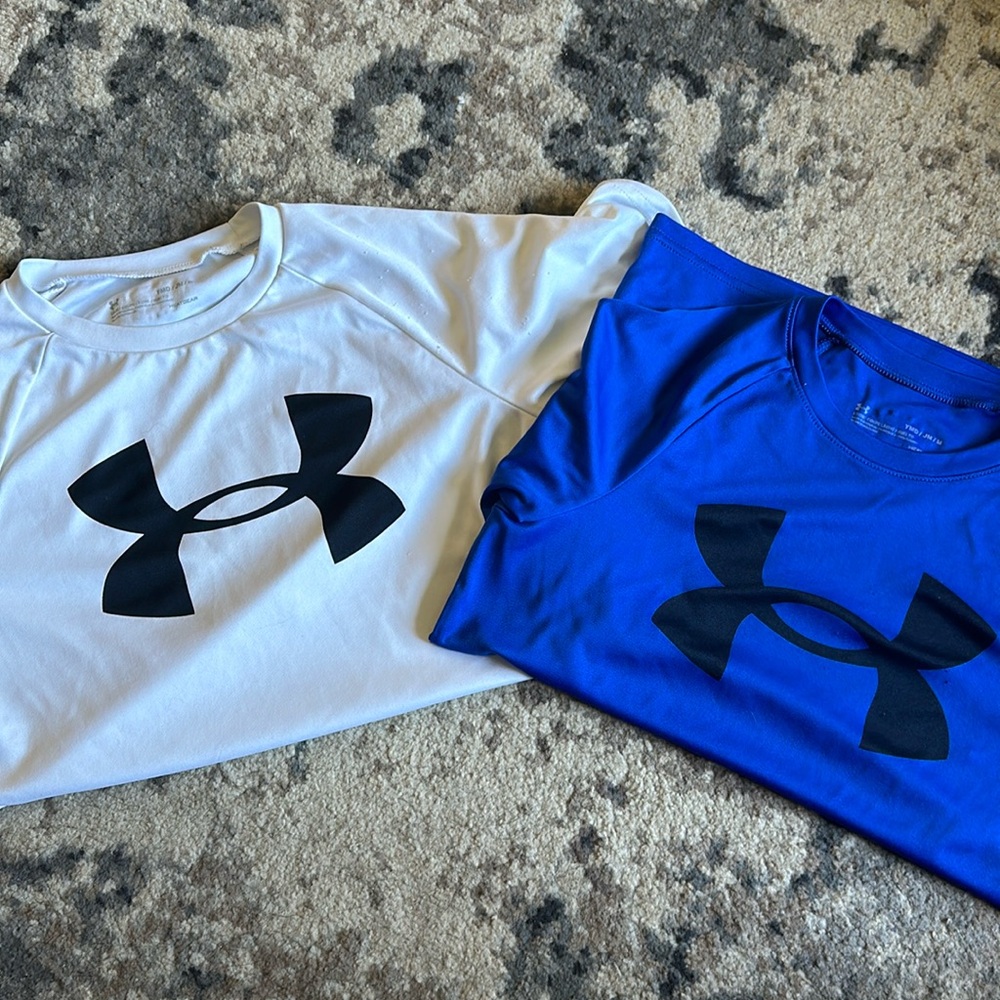 Under Armour T-shirts - set of 2